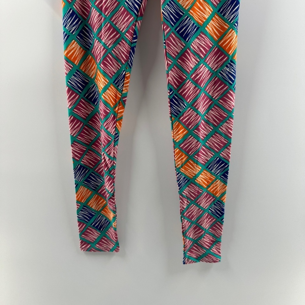 LuLaRoe One Size (OS) Leggings – Buttery Soft Stretchy Printed Leggings - Picture 4 of 5